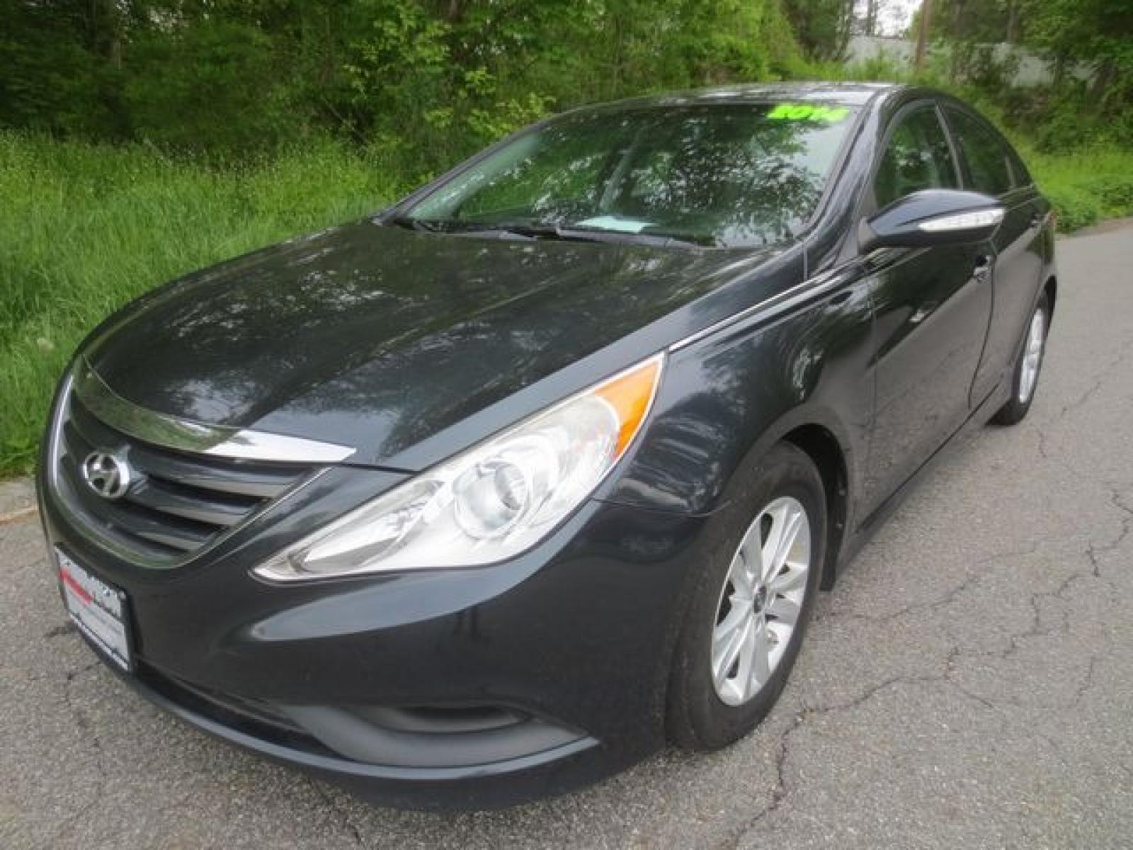 2014 Blue /Gray Hyundai Sonata GLS (5NPEB4AC5EH) with an 2.4L L4 DOHC 16V engine, 6-Speed Automatic transmission, located at 270 US Route 6, Mahopac, NY, 10541, (845) 621-0895, 41.349022, -73.755280 - Photo #0